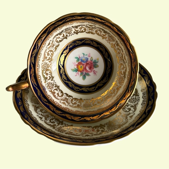 PARAGON teacup and saucer - Picture 2 of 3